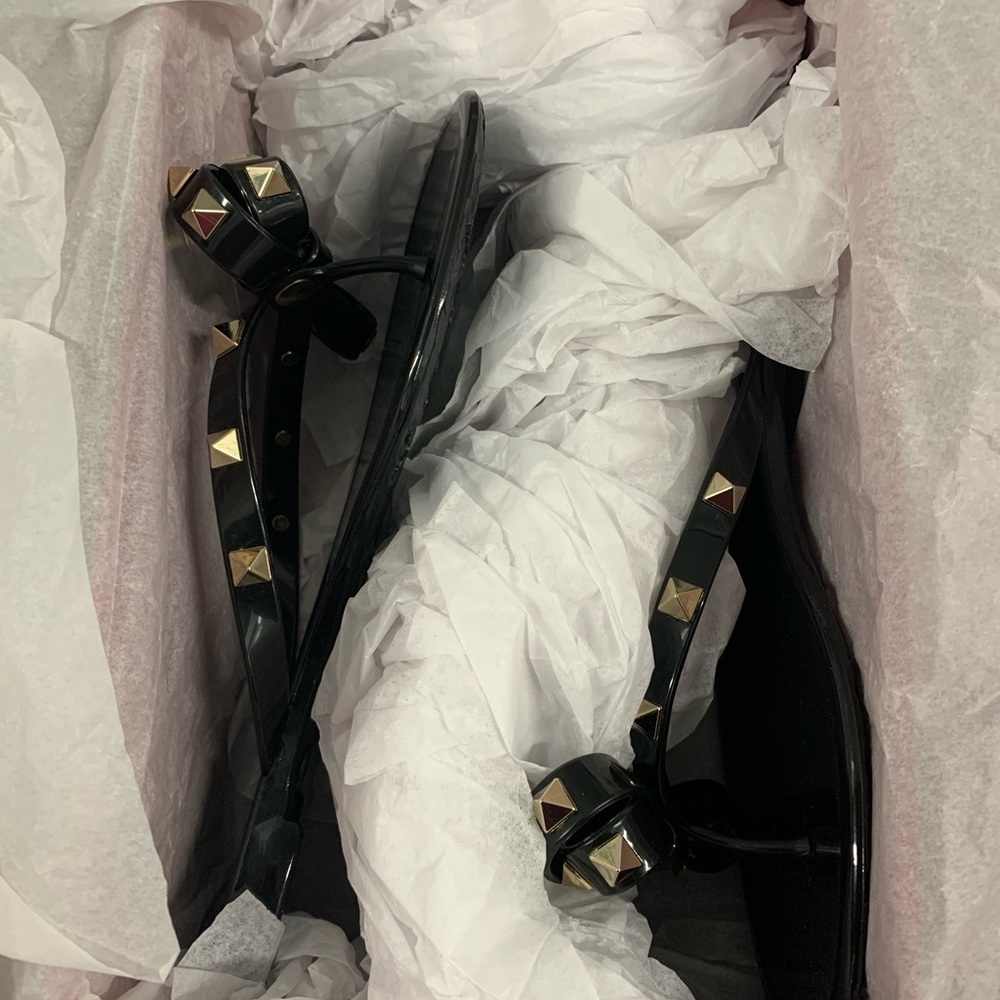 Brand New Never Worn Valentino